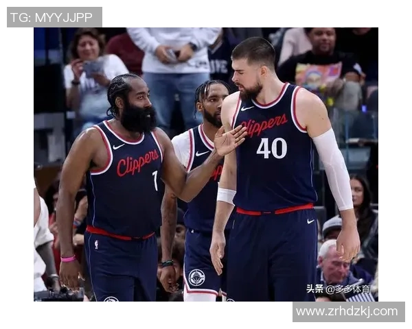 700万年薪比尔引发NBA转会争夺战：快船与湖人积极追逐，影响及展望解析